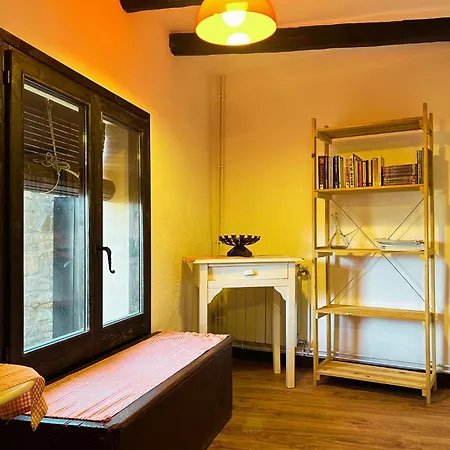 Apartman Cal Xeco En Montsonis, Da La Bienvenida A Tu Mascota Montsonis